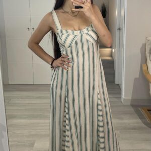 Vestido Marítimo en color crema de cuerpo entero