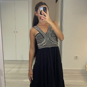 Vestido Nudo en color negro de cuerpo entero
